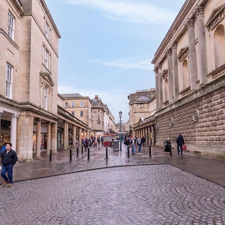 Pass The Keys Stunning 2 Bed Retreat In The Heart Of Bath Lägenhet Exteriör bild