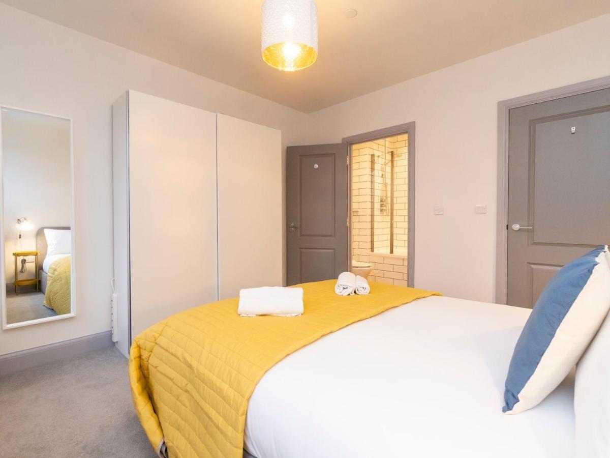 Pass The Keys Stunning 2 Bed Retreat In The Heart Of Bath Lägenhet Exteriör bild