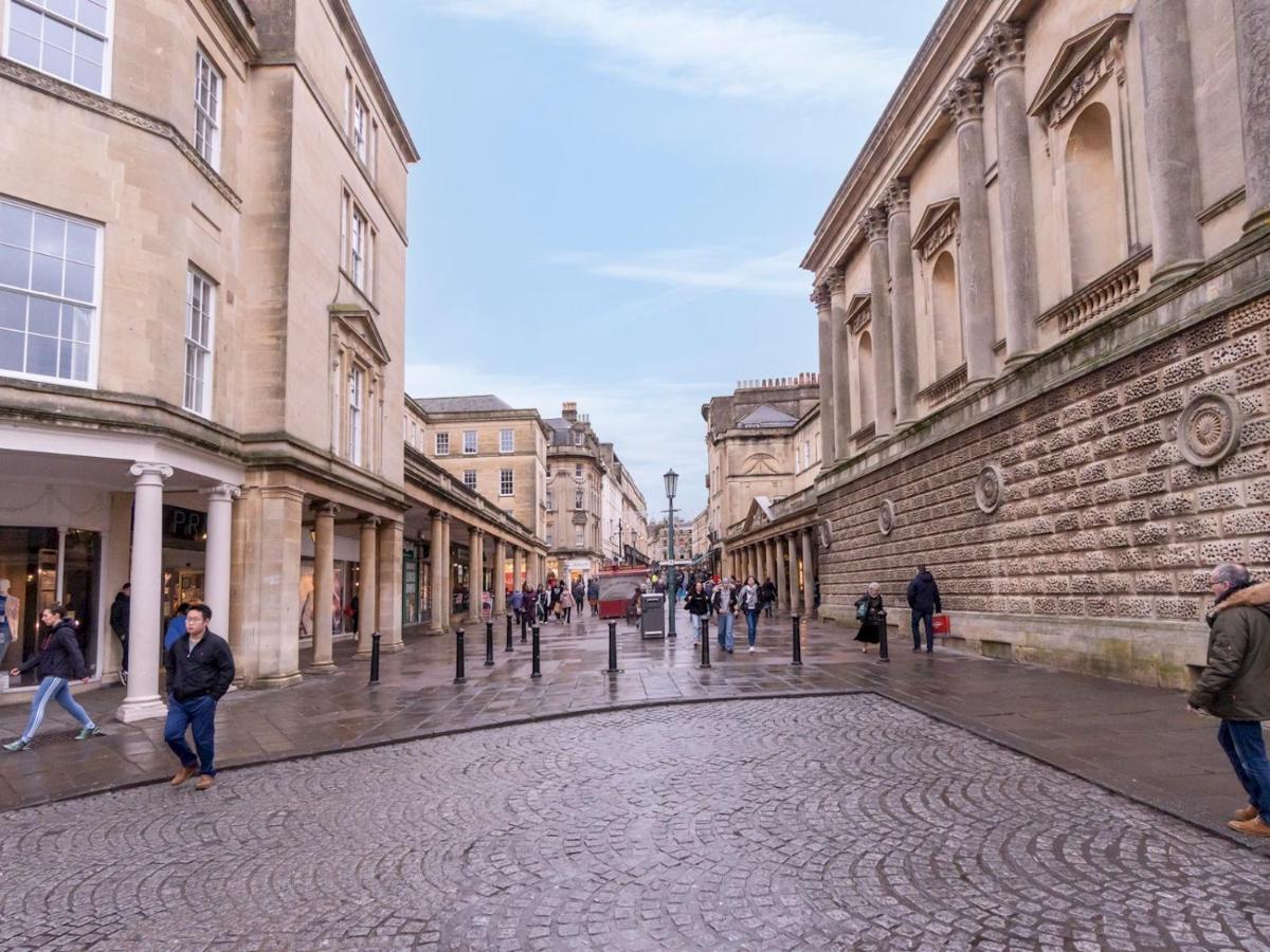 Pass The Keys Stunning 2 Bed Retreat In The Heart Of Bath Lägenhet Exteriör bild